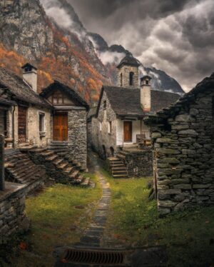 THE CHARMING VILLAGE OF FOROGLIO, SWITZERLAND 