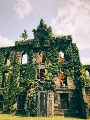 Roosevelt Island Smallpox Hospital Ruins