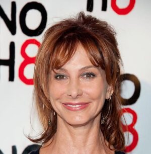 ‘Falcon Crest’ and ‘Star Trek’ Actress dead at 70