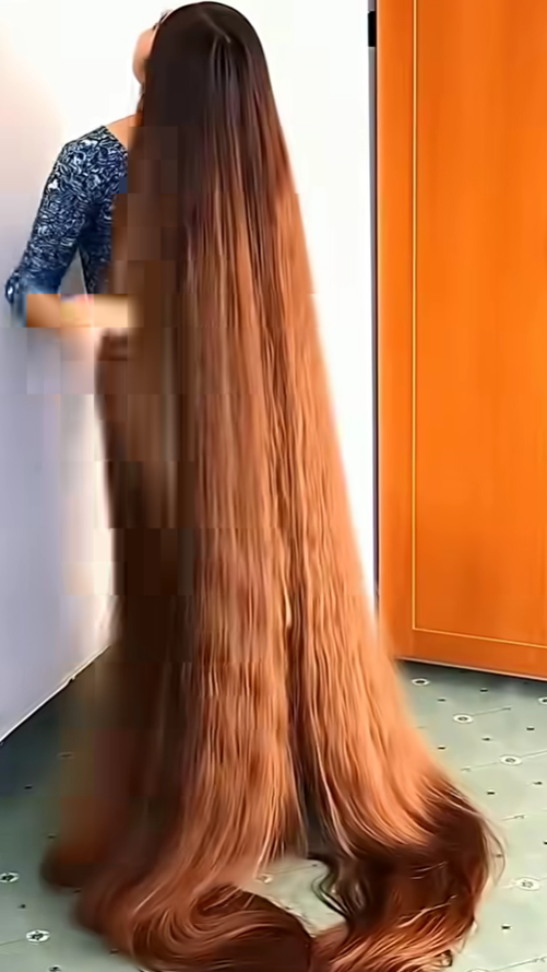 Despite her husband’s repeated requests, this woman hasn’t had a haircut in 25 years