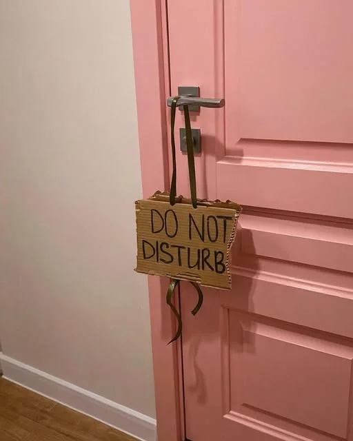My Husband Puts Up a ‘Do Not Disturb’ Sign Whenever I Ask for Help with the Kids — Until I Taught Him a Lesson He’d Never Forget