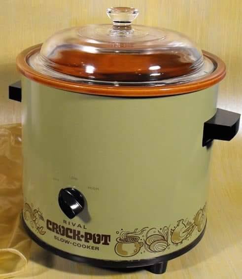 The Classic Slow Cooker That Defined a Generation’s Dinner Routine