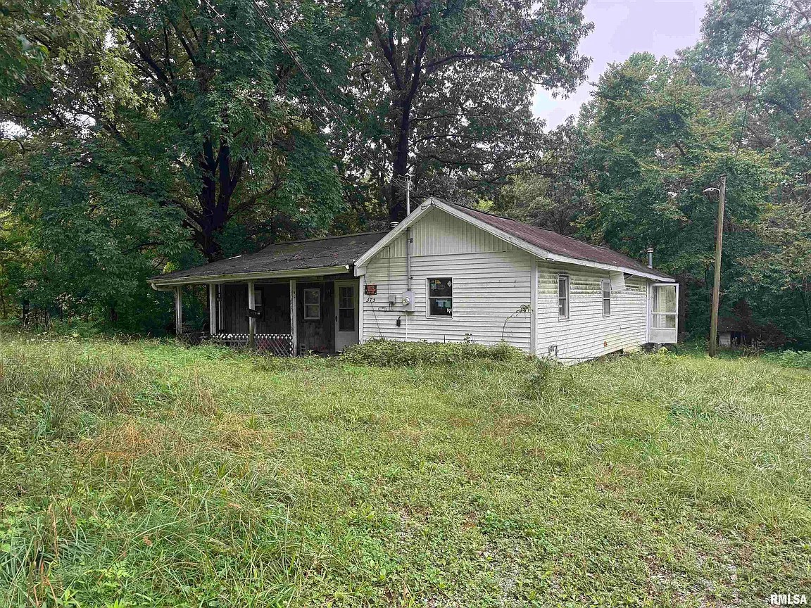 3-Bedroom Home on 2.17 Acres
