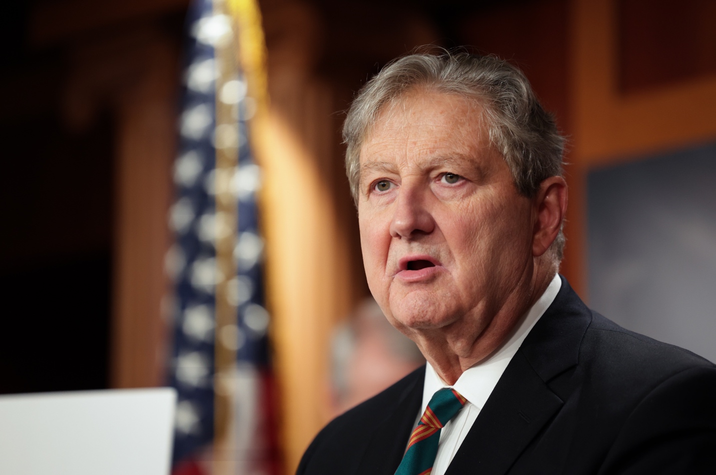 BREAKING: AOC Interrupts John Kennedy 6 Times in a Row — But His 7th Sentence Leaves Her Completely Speechless – tss