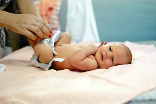 Expert advises parents to seek their baby’s permission before changing diapers.